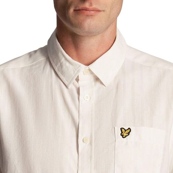 Lyle & Scott Mens Textured Short-Sleeved Shirt / White